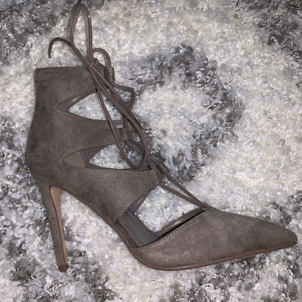 NWOT gray heels! BACK TO SCHOOL BUNDLE 2 for $20